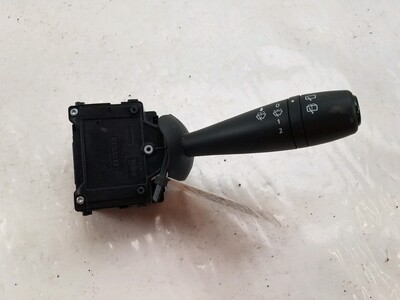 Right indicator stalk used - Dacia SANDERO - GPA-21-0004801