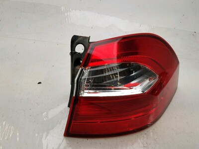 Right rear light used - KIA RIO - 924021W210