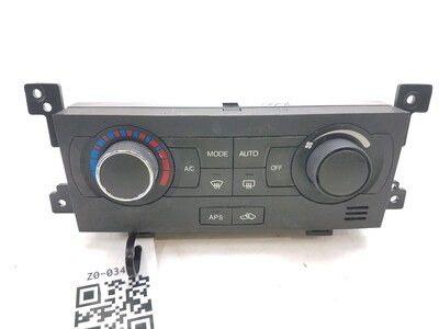 Heating control panel used - Chevrolet CAPTIVA - 94517386
