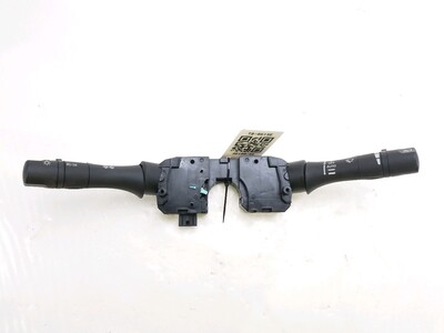 Steering column stalk switch used - Nissan JUKE - 25560-1KK0D-
