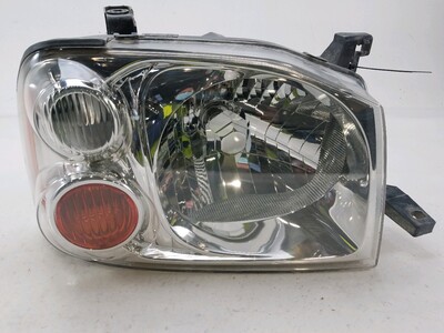 Right headlight used - Nissan PICK-UP - 260252TV3A