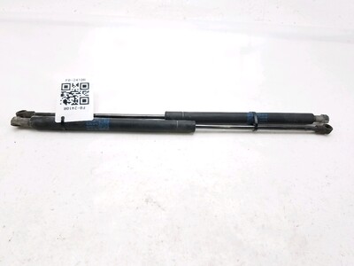 Trunk gas spring (x2) used - Toyota AVENSIS - 6896009090