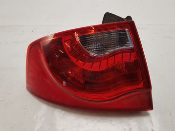 Left rear light used - Seat EXEO - 3R5945095C - GPA