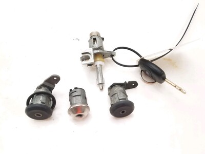 1037420 Ford KA