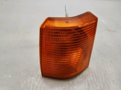 Left front indicator used - Land Rover RANGE - AMR2688
