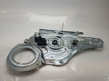 824603W000 KIA SPORTAGE