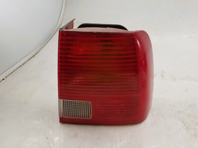 Right Rear Light Used - Volkswagen Passat - 3b5945096g - Gpa