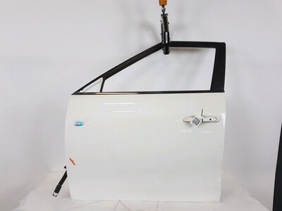 Left front door used - Ssangyong TIVOLI - 6201135003