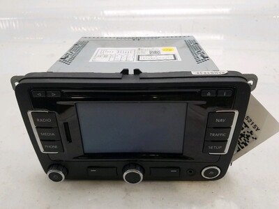 Multimedia radio used - Volkswagen JETTA - 5K0035190B