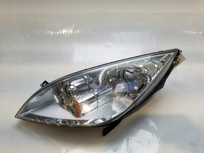 Phare avant gauche occasion - Mitsubishi COLT CZ - 8301A997