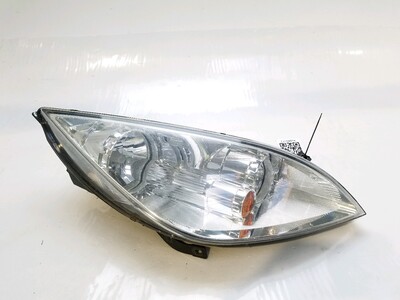 Right headlight used - Mitsubishi COLT CZ - 8301A998