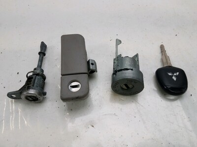 Neiman kit complet (barillet serrure clé) occasion - Mitsubishi GRANDIS - 6370A557HA