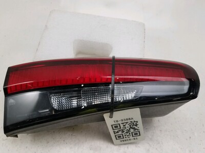 Left hatchback boot light used - Fiat TIPO - 52134156