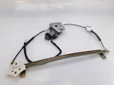 Right window-lift used - Suzuki VITARA - 83401-62A00