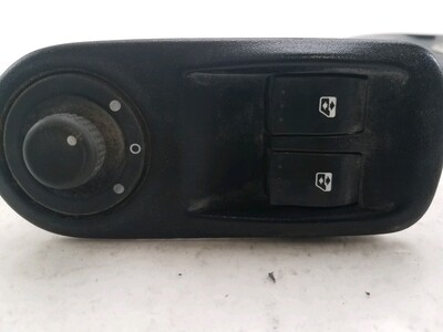 Platine de commande lève-vitre gauche occasion - Nissan INTERSTAR - 2556100QAE