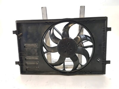 Radiator fan + mounting used - Volkswagen - 5Q0121203DD - GPA