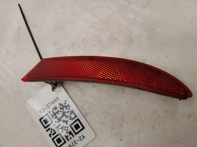 Right rear reflector used - BMW X3 - 63 25 7352210
