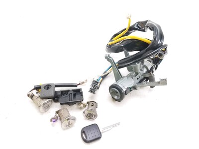 Steering lock and door key cylinders kit used - Suzuki GRAND VITARA - 37107-67860-P4Z