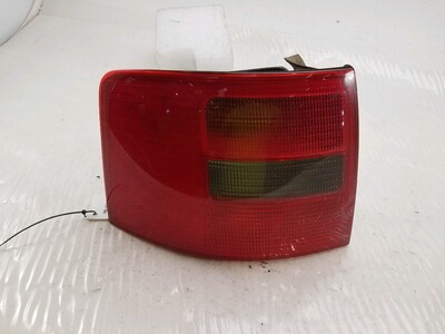 Feu arrière gauche occasion - Audi A6 - 4B9945095D 3FZ