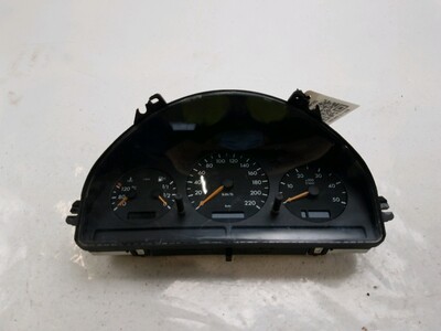 1635407611 Mercedes CLASSE ML