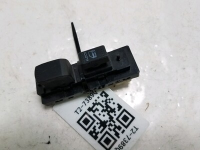 Left window-lift switch panel used - Nissan PIXO - GPA-21-0003582