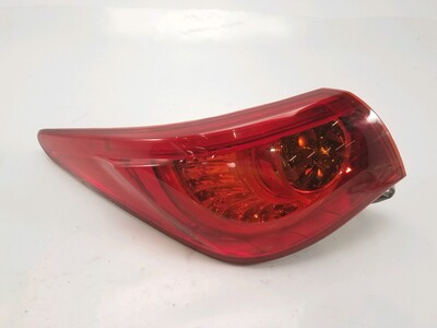 Left rear light used - Infiniti Q50 - GPA-21-0005549