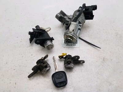 Neiman kit complet (barillet serrure clé) occasion - Toyota YARIS - 890730D030