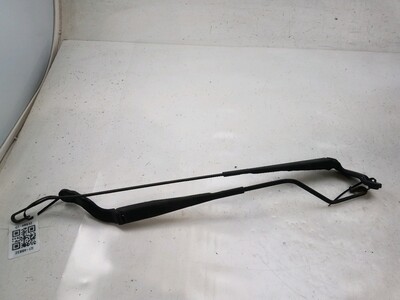 Front wiper arms (x2) used - Fiat SCUDO - 9790475280