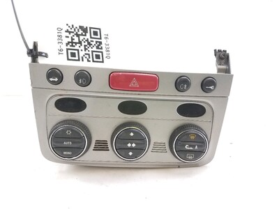 0000156074113 Alfa-Romeo 147