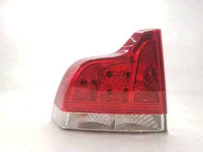 Left rear light used - Volvo S60 - 30655369
