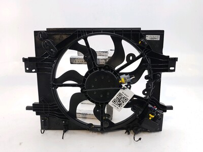 Radiator fan + mounting used - Dacia DUSTER - 214811626R - GPA