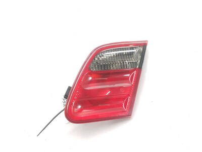 2108208864 Mercedes CLASSE E