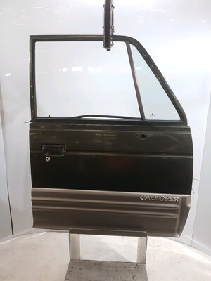 Right door (3-door models only) used - Hyundai GALLOPER - SM216207E