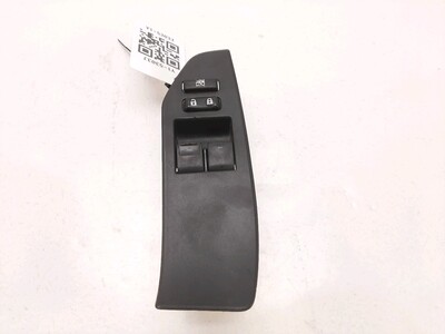 8404005020 Toyota AVENSIS VERSO