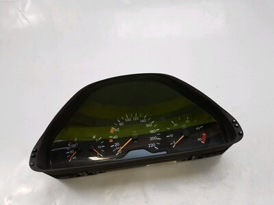 2105403648 Mercedes CLASSE E