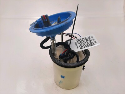 Fuel pump used - Volkswagen GOLF - 5Q0919051M - GPA