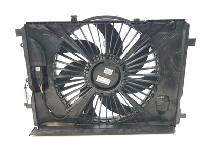 Radiator fan + mounting used - Mercedes CLASSE A 3 PHASE 2 (2015) - GPA