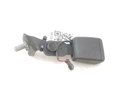 72 11 7456285 BMW SERIE 1