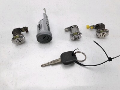 69005-B2310 Daihatsu TREVIS