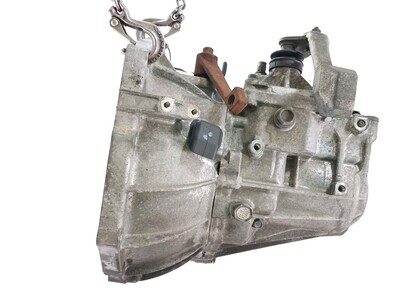 YARIS-JG983-5V Toyota YARIS