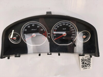 93182011 Opel VECTRA GTS