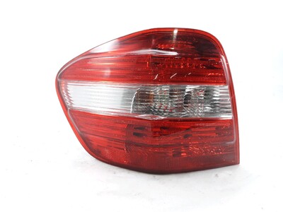 A 164 820 19 64 Mercedes CLASSE M