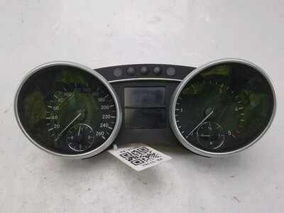 A 164 540 89 47 Mercedes CLASSE M