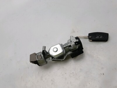 1681483 Ford C-MAX