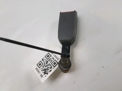 86842-VK810- Nissan PICK-UP