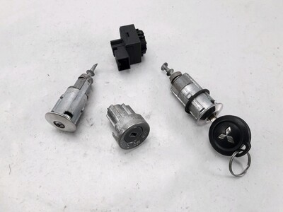 6370A586 Mitsubishi COLT CZ