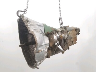 711110 Mercedes GAMME T1