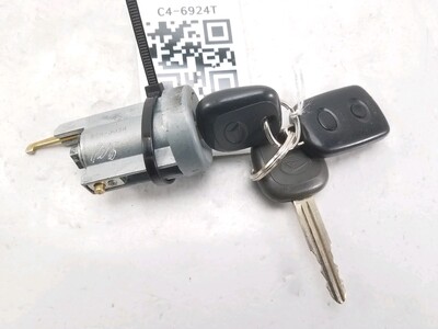GPA-22-0009632 Daihatsu YRV
