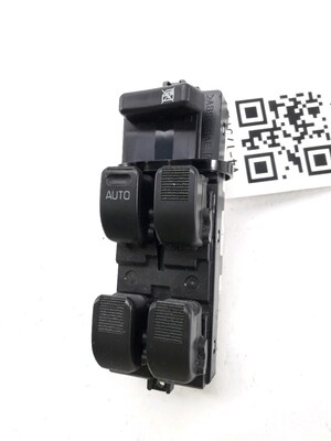 GPA-22-0009672 Daihatsu YRV