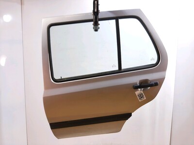 1H4833055 Volkswagen VENTO GOLF